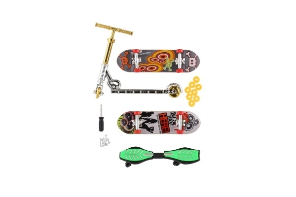 Set mini skateboard con accessori