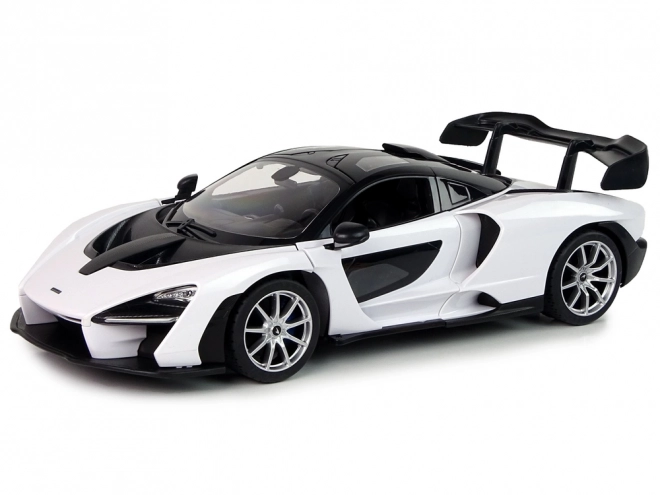 Auto R/C McLaren Senna Rastar 1:14 bianco con controllo remoto