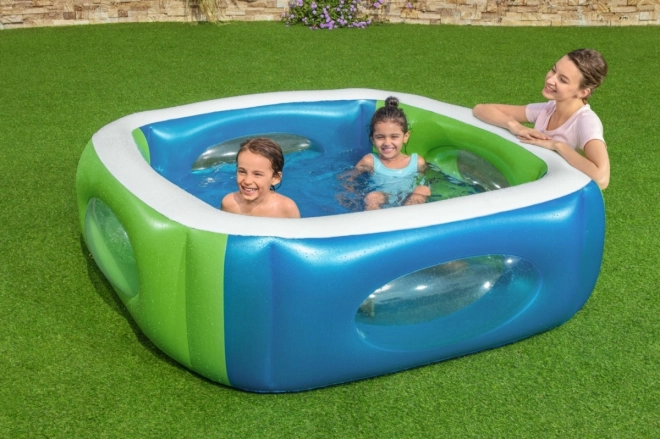 Piscina gonfiabile per bambini con finestre panoramiche