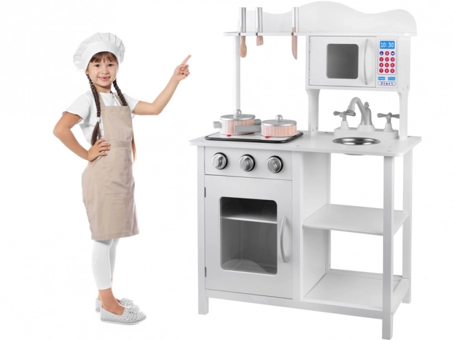 Cucina in legno bianca con induzione per bambini