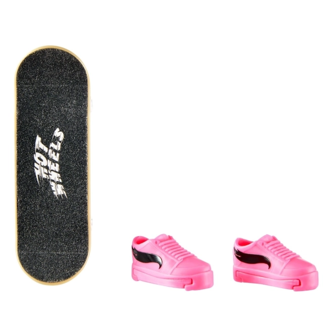 Fingerboard con scarpe di Hot Wheels