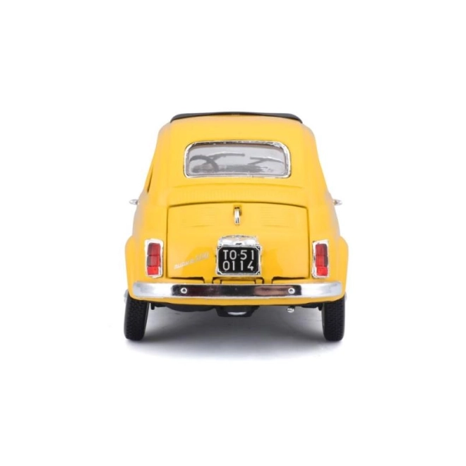 Modello Fiat 500 F 1965 in scala 1:24 giallo