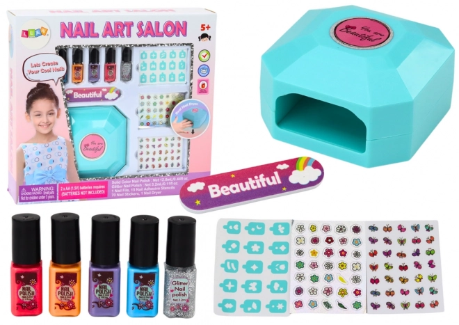 Kit per manicure con smalti, adesivi e asciugacapelli