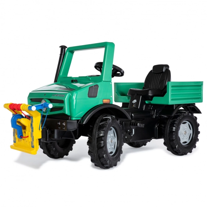 RollyUnimog Foresta di Mercedes-Benz con verricello