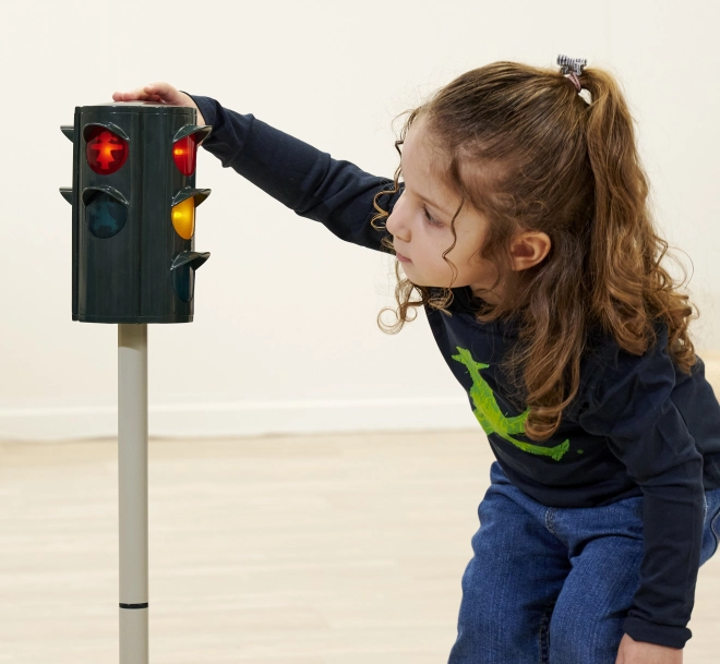 Grande Semaforo con Commutazione Automatica delle Luci