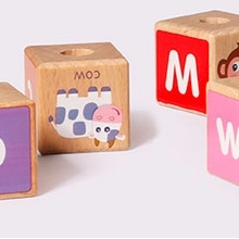 Trenino di legno educativo con blocchi e alfabeto Ecotoys