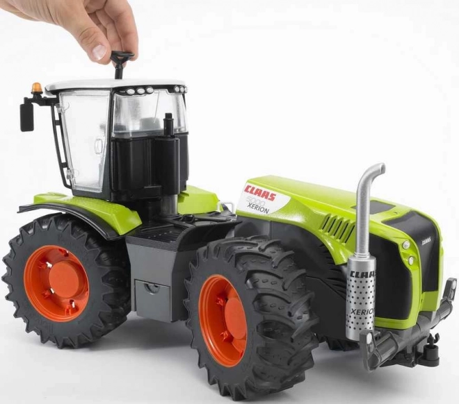 Trattore Bruder Claas Xerion