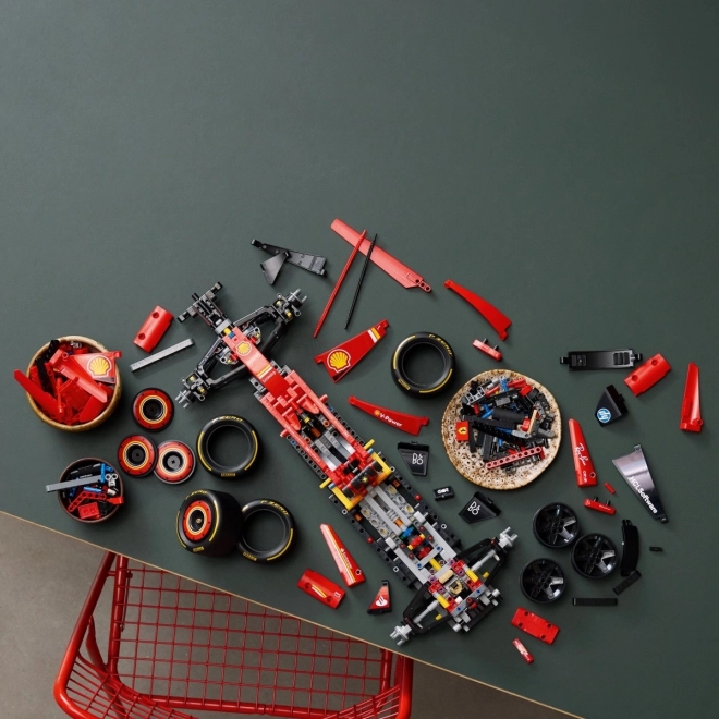 Mattoncini Technic F1 Bolide Ferrari SF-24