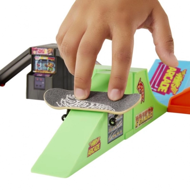 Set da gioco parco skate per fingerboard di Hot Wheels