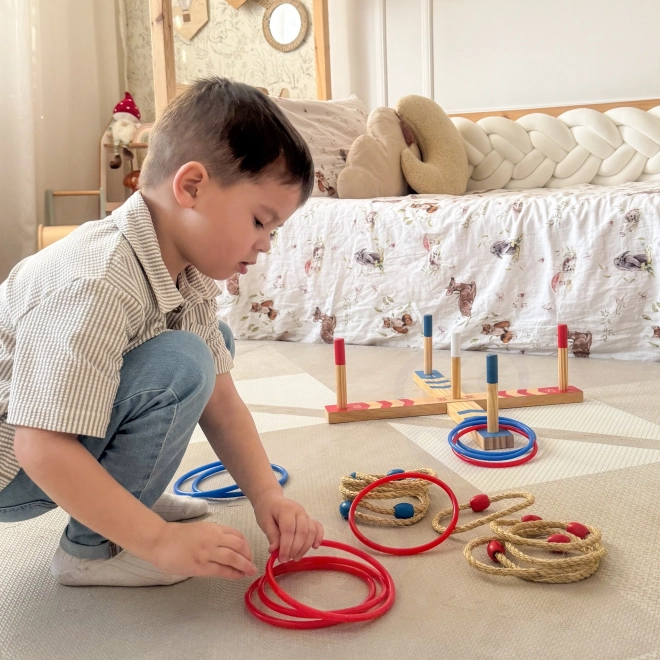 Gioco di abilità ad anelli di legno Tooky Toy