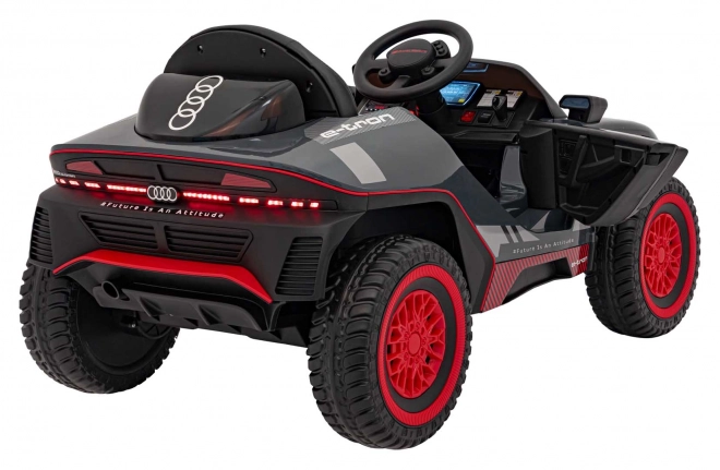 Veicolo Audi RSQ E-TRON Grigio