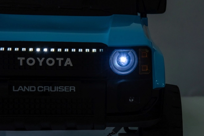 Auto elettrico per bambini Toyota Land Cruiser Prado blu