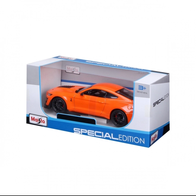 Modello in scala Mustang Shelby GT500 2020 arancione 1:24