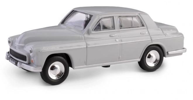 Auto d'epoca PRL Varsavia 223 Grigio