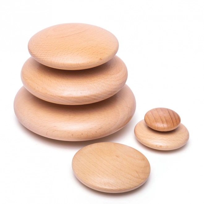 Gioco di equilibrio con ciottoli in legno per bambini