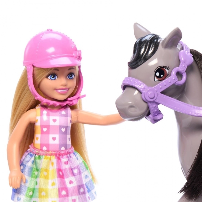 Chelsea con Pony di Barbie