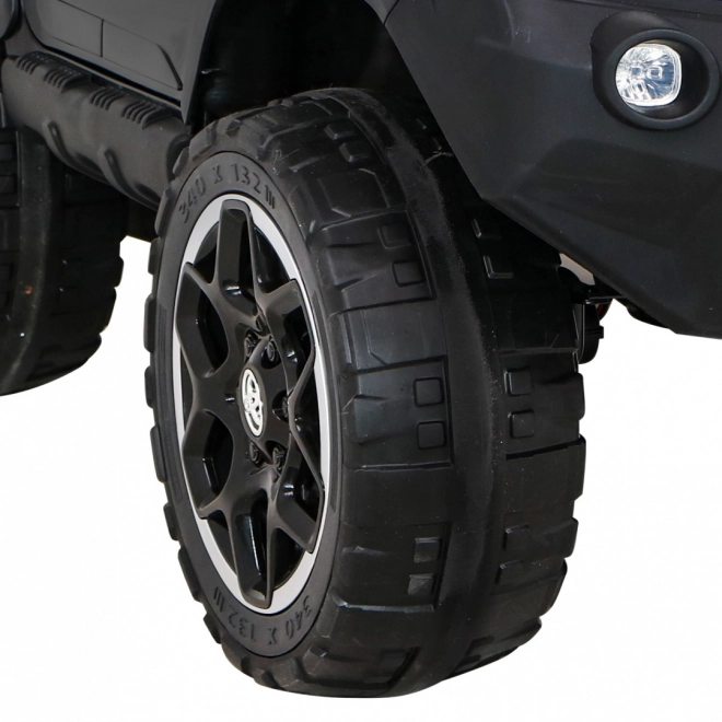 Veicolo Toyota Hilux Nero