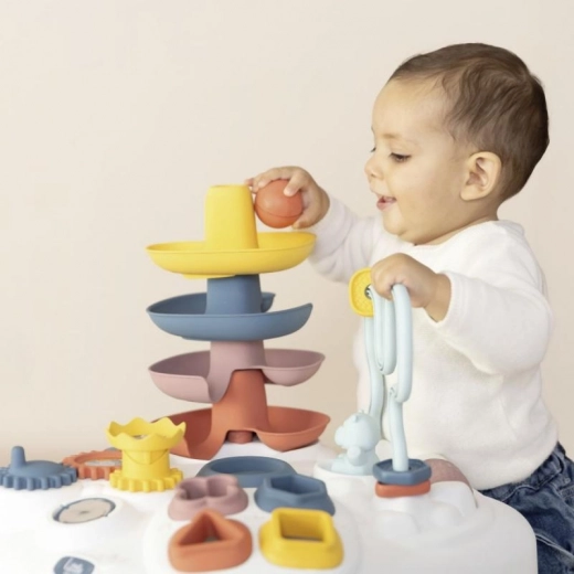 Labirinto di perline ed elementi rotanti