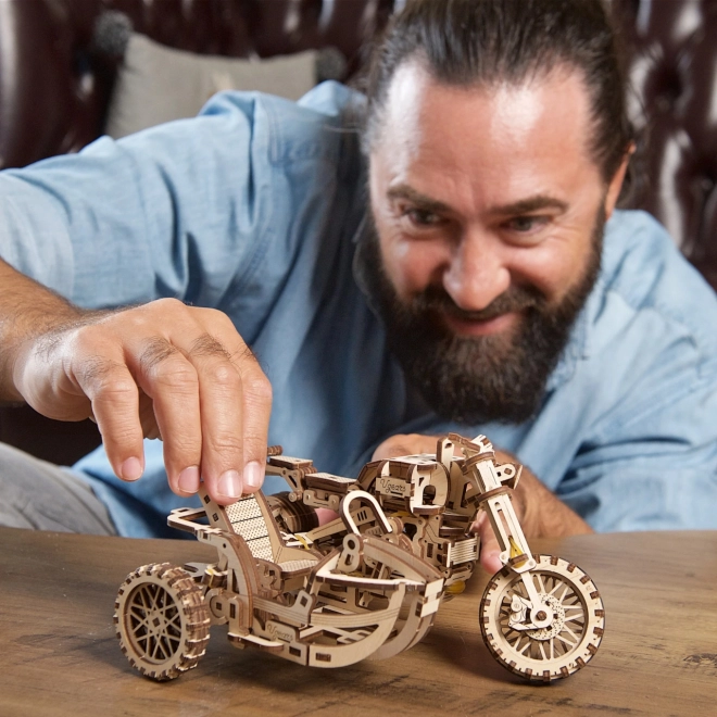 Moto Scrambler con Sidecar Ugears 3D Puzzle Meccanico di Legno