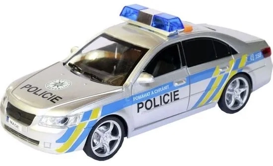 Auto della Polizia con Voce Ceca