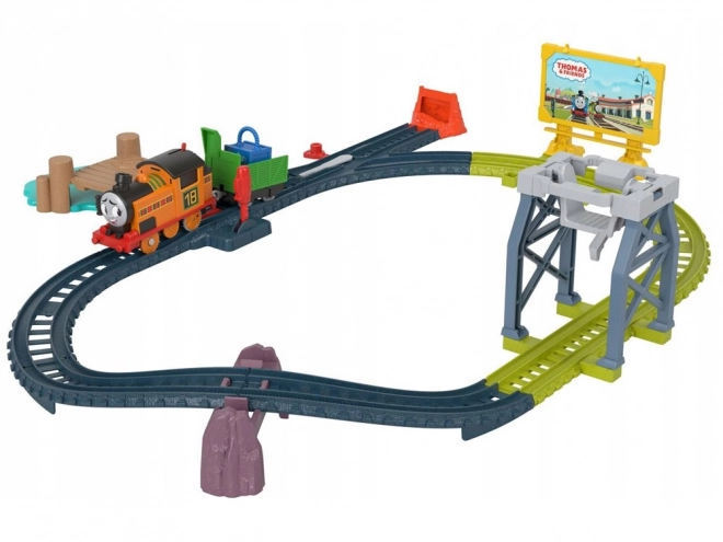 Locomotiva motorizzata Nia per le avventure di Thomas & Friends