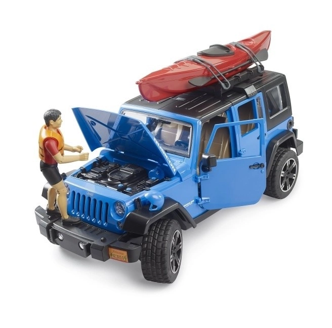 Jeep Wrangler Rubicon con Kayak e Figura