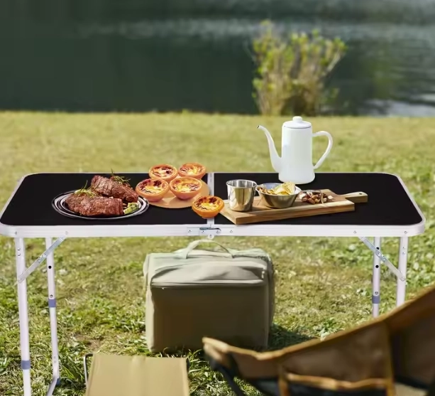 Tavolo da campeggio pieghevole con altezza regolabile 120x60 cm