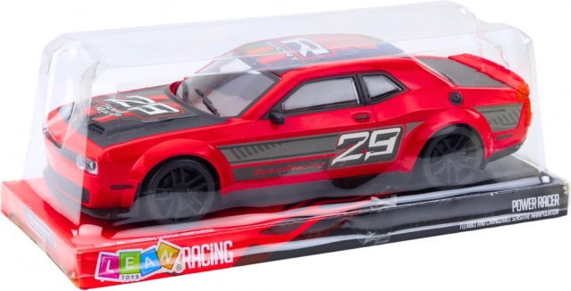 Auto sportivo a trazione posteriore rosso