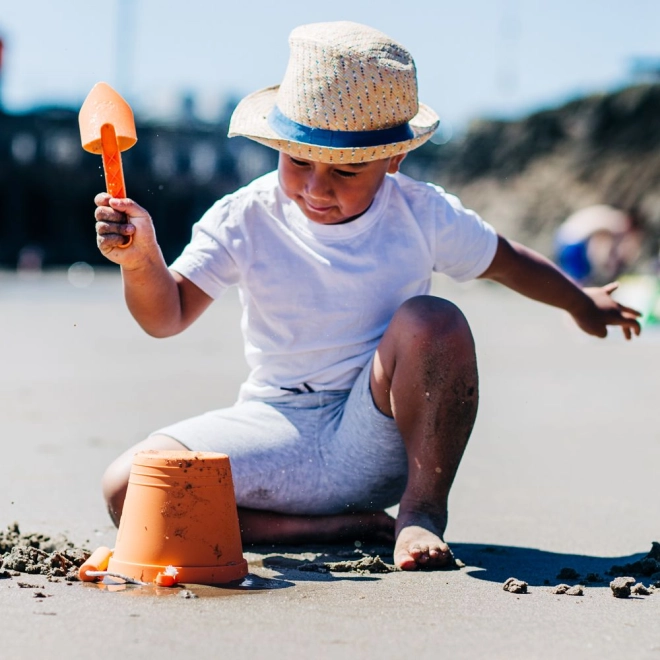 Divertimento in spiaggia e in sabbiera