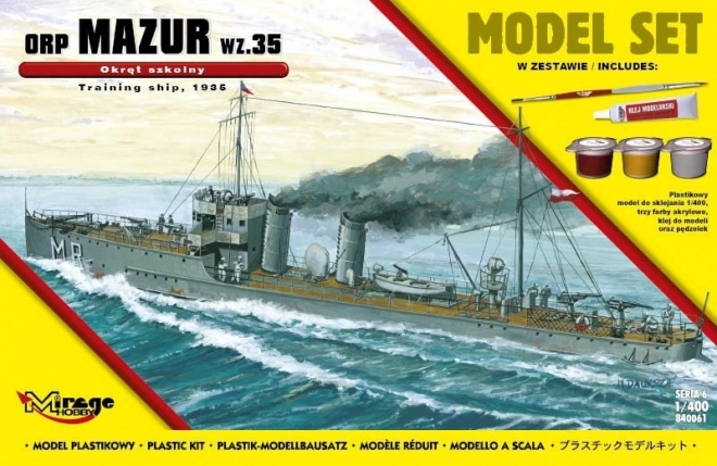 Modellino nave scuola ORP Mazur