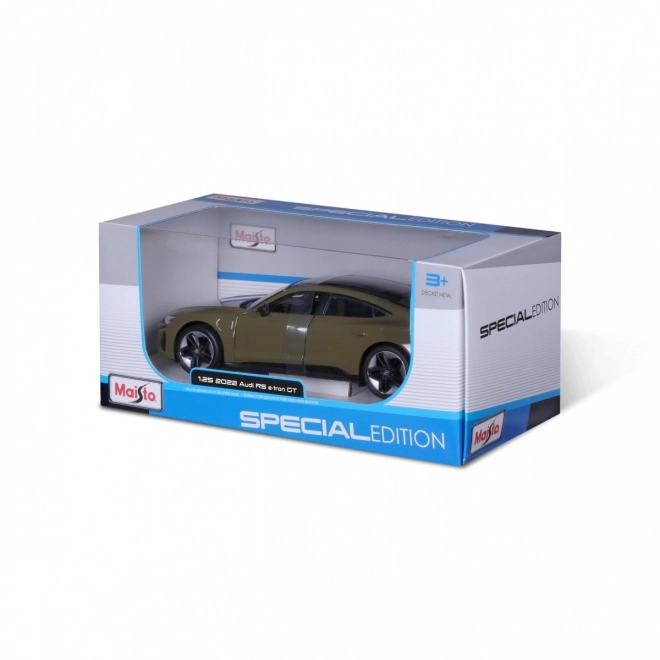 Modellino Audi RS E-Tron GT 2022 verde 1/25