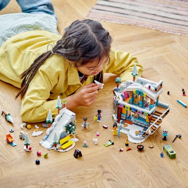 Pista da Sci e Caffetteria LEGO Friends