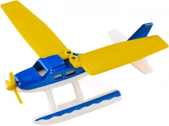 Idrovolante per avventure acquatiche
