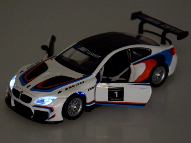 Modello in metallo BMW M6 GT3 con luce e suono in scala 1:32