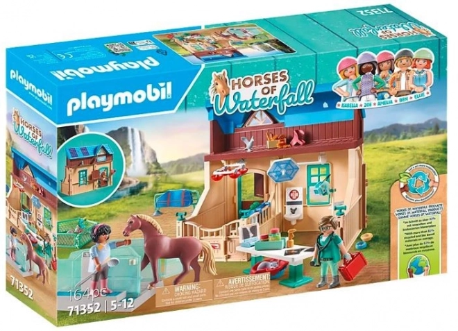 Set con figurine Horses Hipoterapia e clinica veterinaria