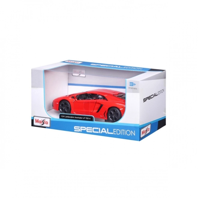 Lamborghini Aventador Coupé in metallo arancione-rosso scala 1:24