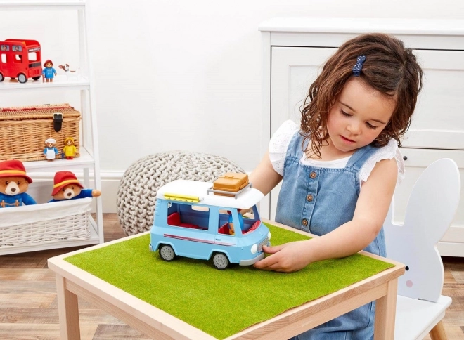 Caravan con Paddington e accessori