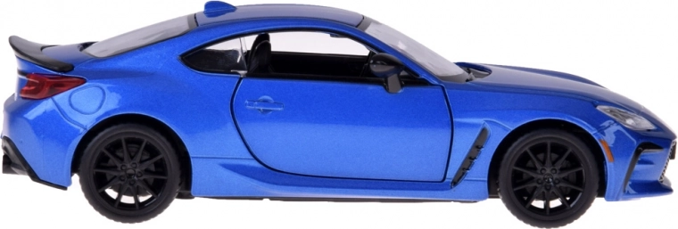 Carrozzeria in metallo e ruote in gomma