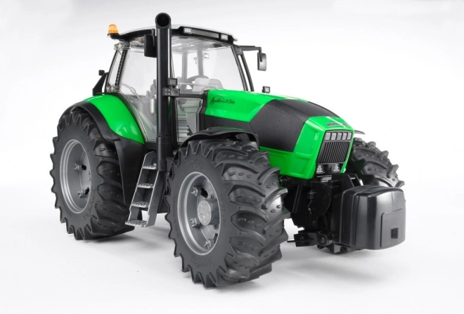 Trattore DEUTZ Agrotron X720 Bruder