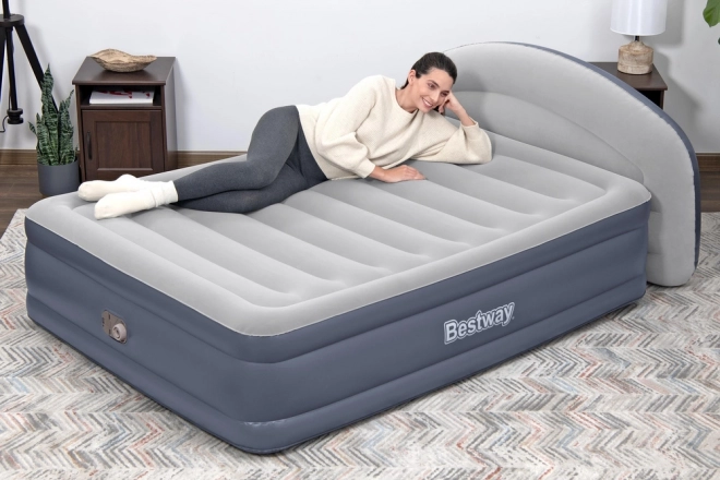 Materasso gonfiabile Bestway Tritech con pompa integrata