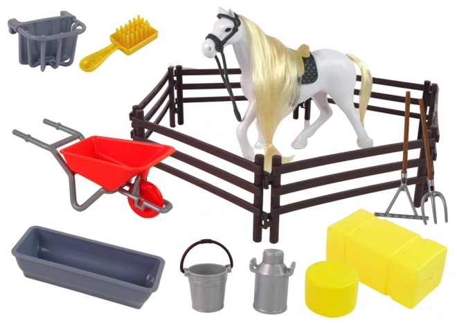 Cavallo con accessori per la scuderia