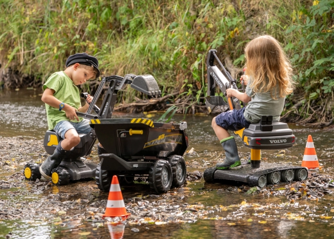 Escavatore per bambini RollyDigger su licenza VOLVO