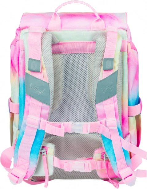 Design ergonomico con SISTEMA AIRFLOW ERGO