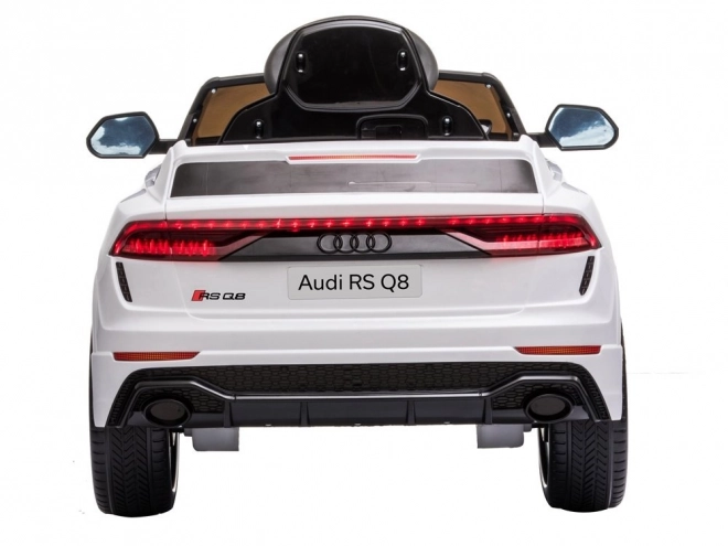 Auto elettrico Audi RS Q8 bianco