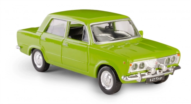 Auto d'epoca Fiat 125p verde
