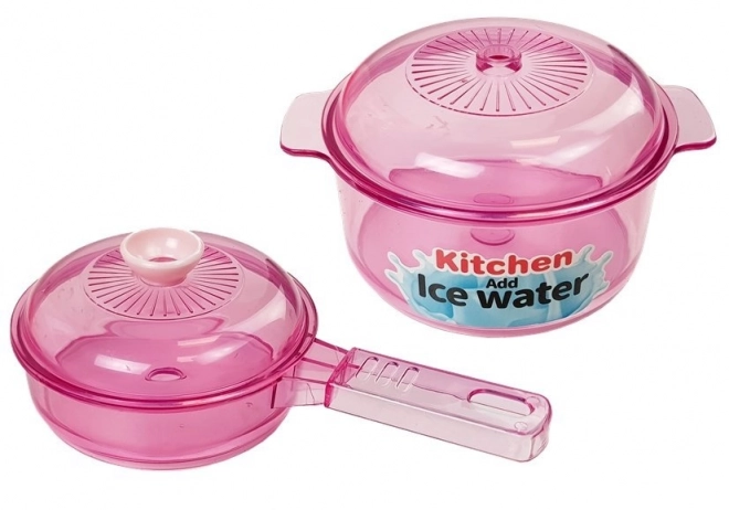 Cucina musicale con luci e acqua rosa
