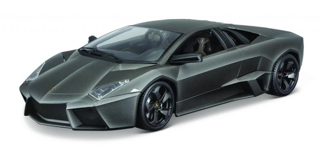 Auto con modello Lamborghini Reventón metallizzato