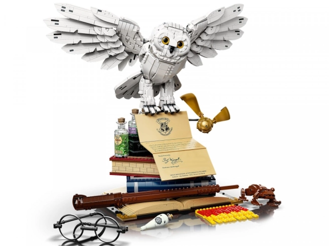 Edvige con la lettera per Hogwarts