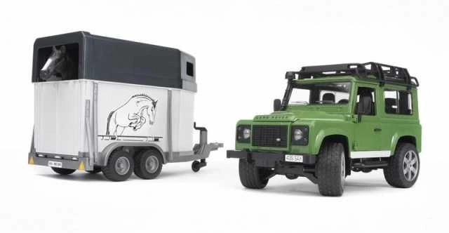 Land Rover con rimorchio per cavalli Bruder