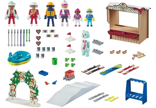 Ricco set di personaggi e attrezzatura